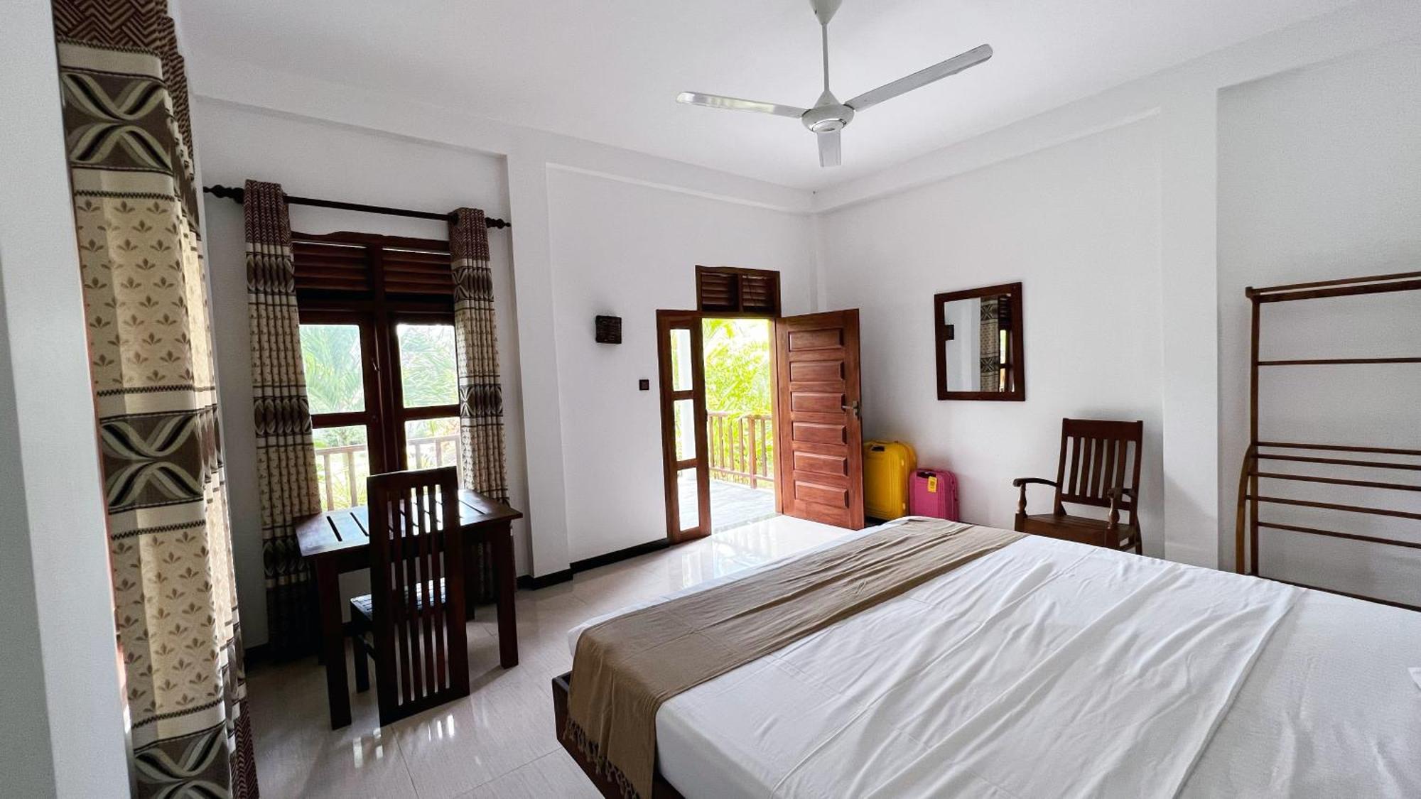 The Lookout Lodge Tangalle Exterior photo